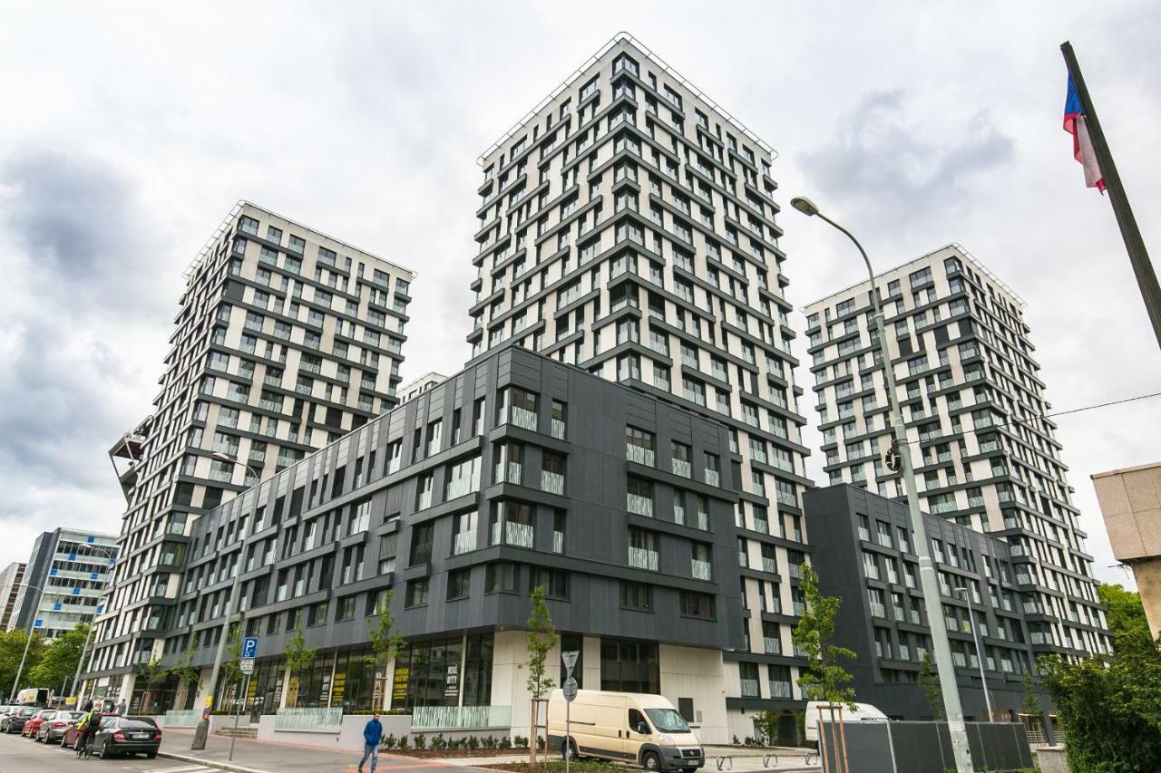 Garden Towers Apartamento *